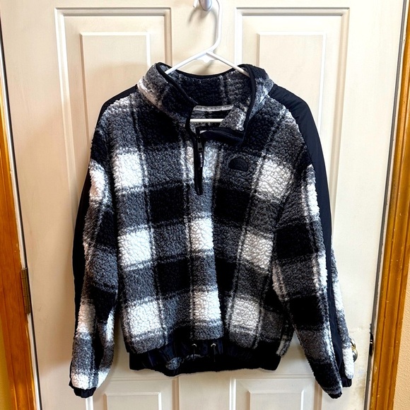 Limited Too Classic Plaid Fleece Pullover size XL (16-18) - Picture 1 of 6